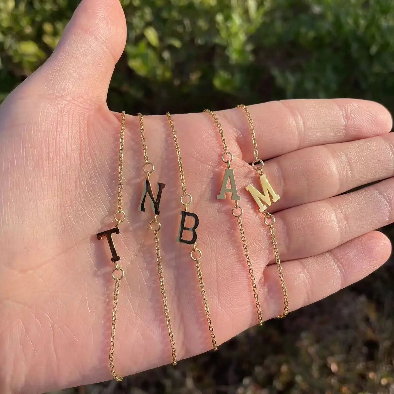 Initial Letter Bead Bracelet Thin Chain Minimalist Elegant - Tophatter Daily Deals